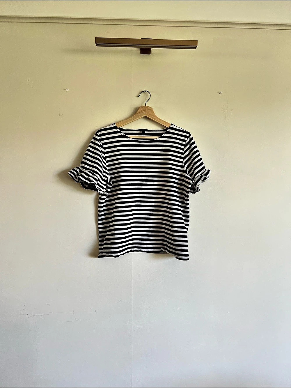 J.Crew Black & White Striped Ruffle Sleeve Top L
